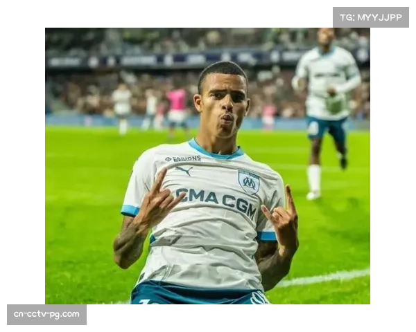 官方:马赛主力中卫累计黄牌停赛,球队下轮防线面临重组 官方:马赛主力中卫累计黄牌停赛,球队下轮防线面临重组